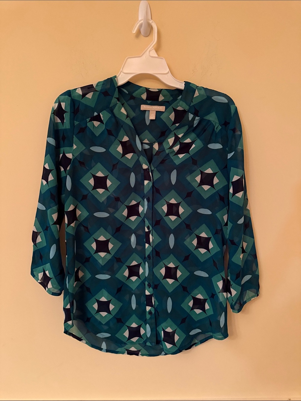 Banana Republic Green/Black/Teal Geometric Button-Front‎ Blouse Size XS